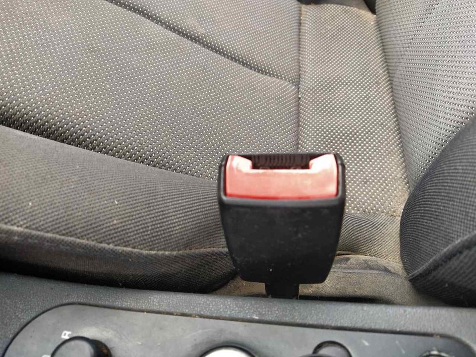 SEAT Leon 2 generation (2005-2012) Front Right Seat Buckle 25358915