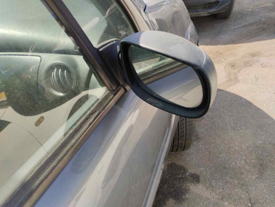 TOYOTA Right Side Wing Mirror 012026 25331600