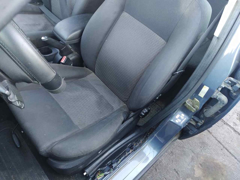 FORD Mondeo 3 generation (2000-2007) Front Left Seat 25359055