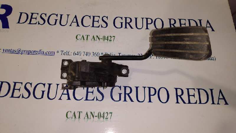 OPEL Vivaro A (2002-2006) Throttle Pedal 21273729