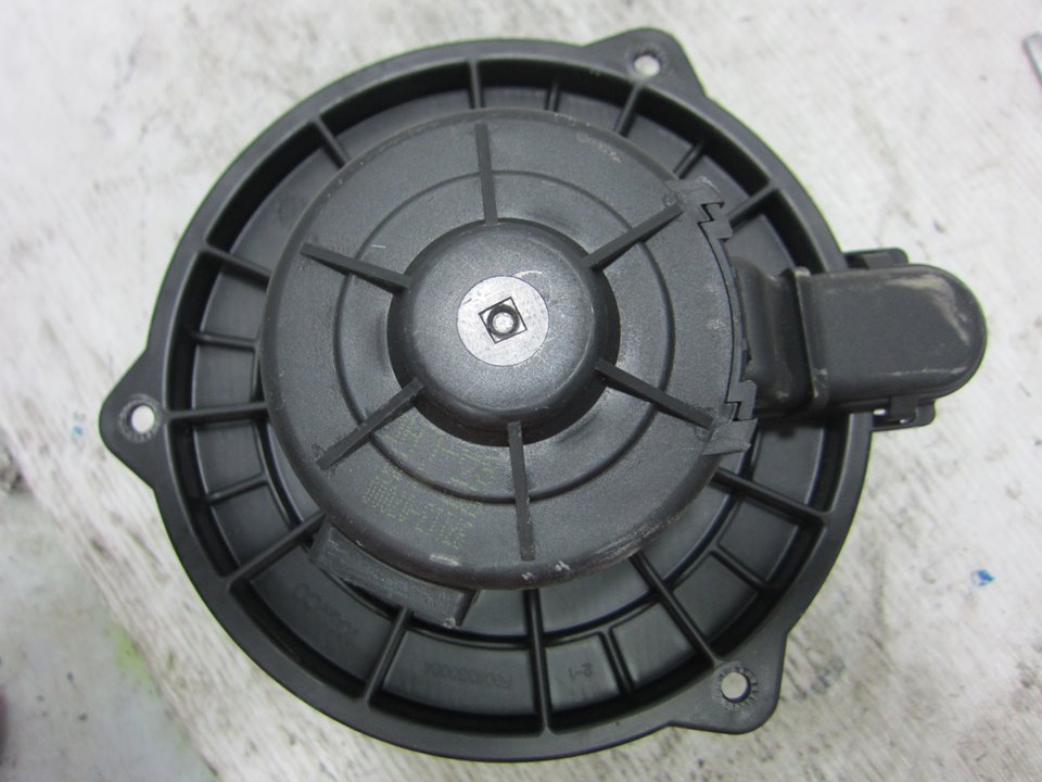 KIA Picanto 1 generation (2004-2011) Нагревательный вентиляторный моторчик салона 9711307000 24962495