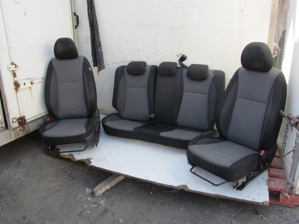 HYUNDAI i20 IB (2 generation) (2014-2020) Seats 25578019
