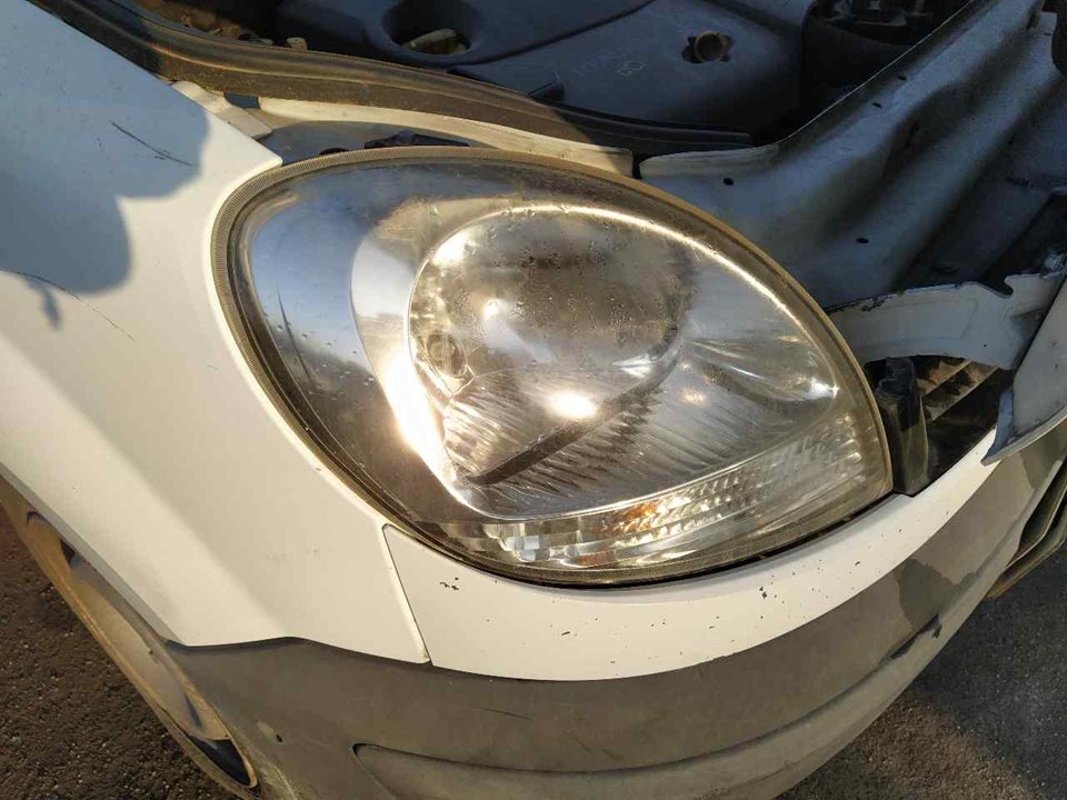 CHRYSLER Stratus 1 generation (1995-2000) Front Right Headlight 25368094