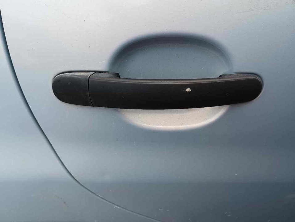 SEAT Ibiza 3 generation (2002-2008) Наружная ручка задней правой двери 25336308