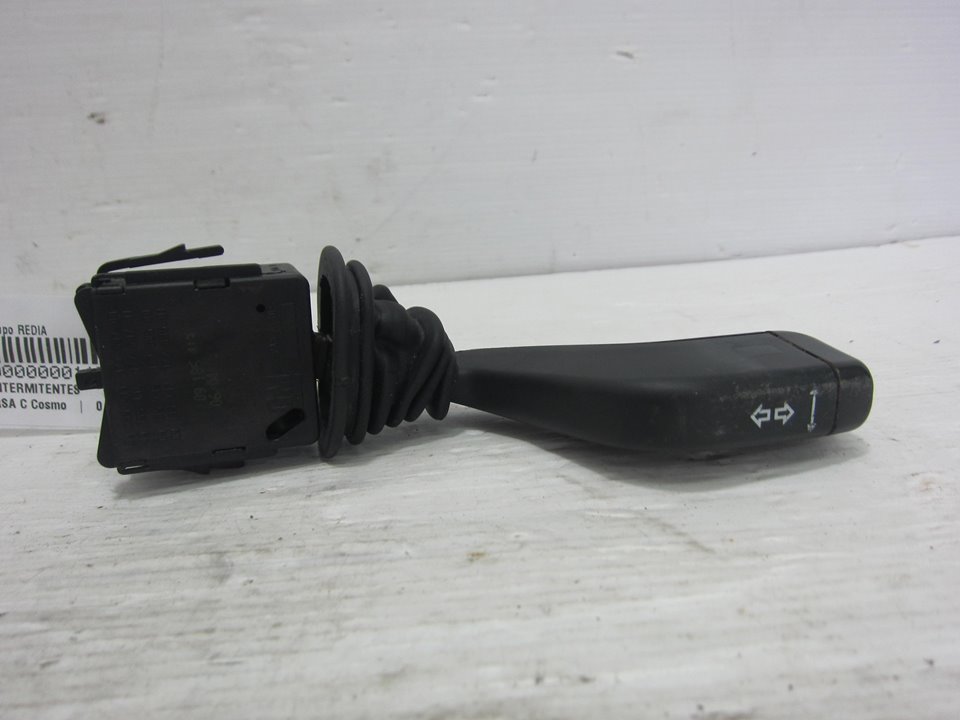 OPEL Corsa C (2000-2006) поворота переключение  09185413 24955723