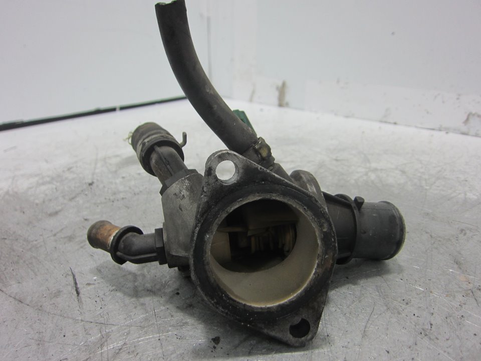 OPEL Zafira B (2005-2010) Termosztát 55202510 24909649