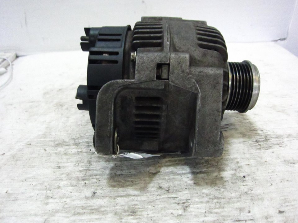 AUDI A6 C5/4B (1997-2004) Alternator 7700424594 25757362