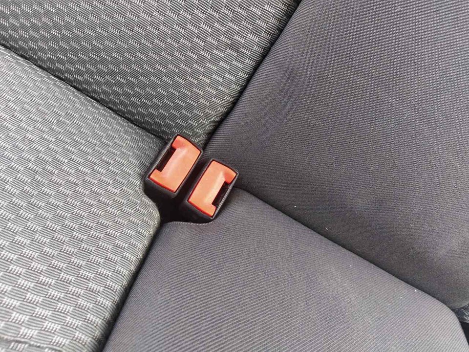 FORD Focus 2 generation (2004-2011) Rear Middle Seat Buckle 25335697