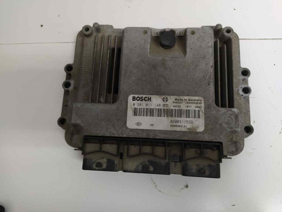 RENAULT Laguna 2 generation (2001-2007) Engine Control Unit ECU 0281011148 21280152