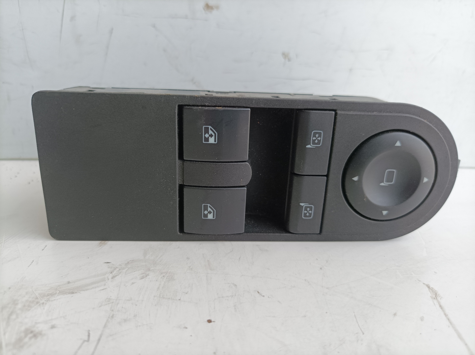 SUBARU Astra H (2004-2014) Front Left Door Window Switch 13209203 21281548