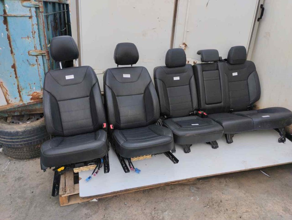 MERCEDES-BENZ GLE W166 (2015-2018) Seats 24887502