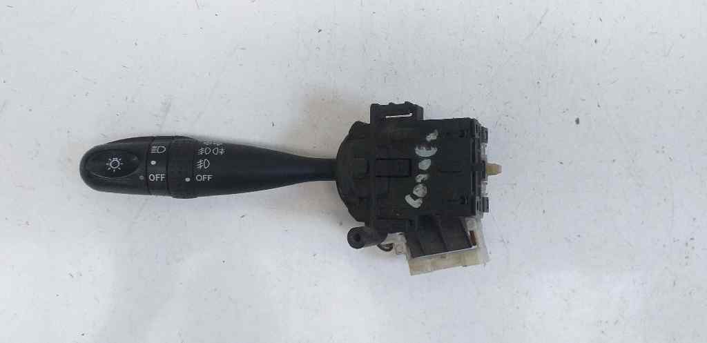 Turn signals control 173648 de Seat Cordoba (6k1, 6k2) 1996-2002 - pieza usada