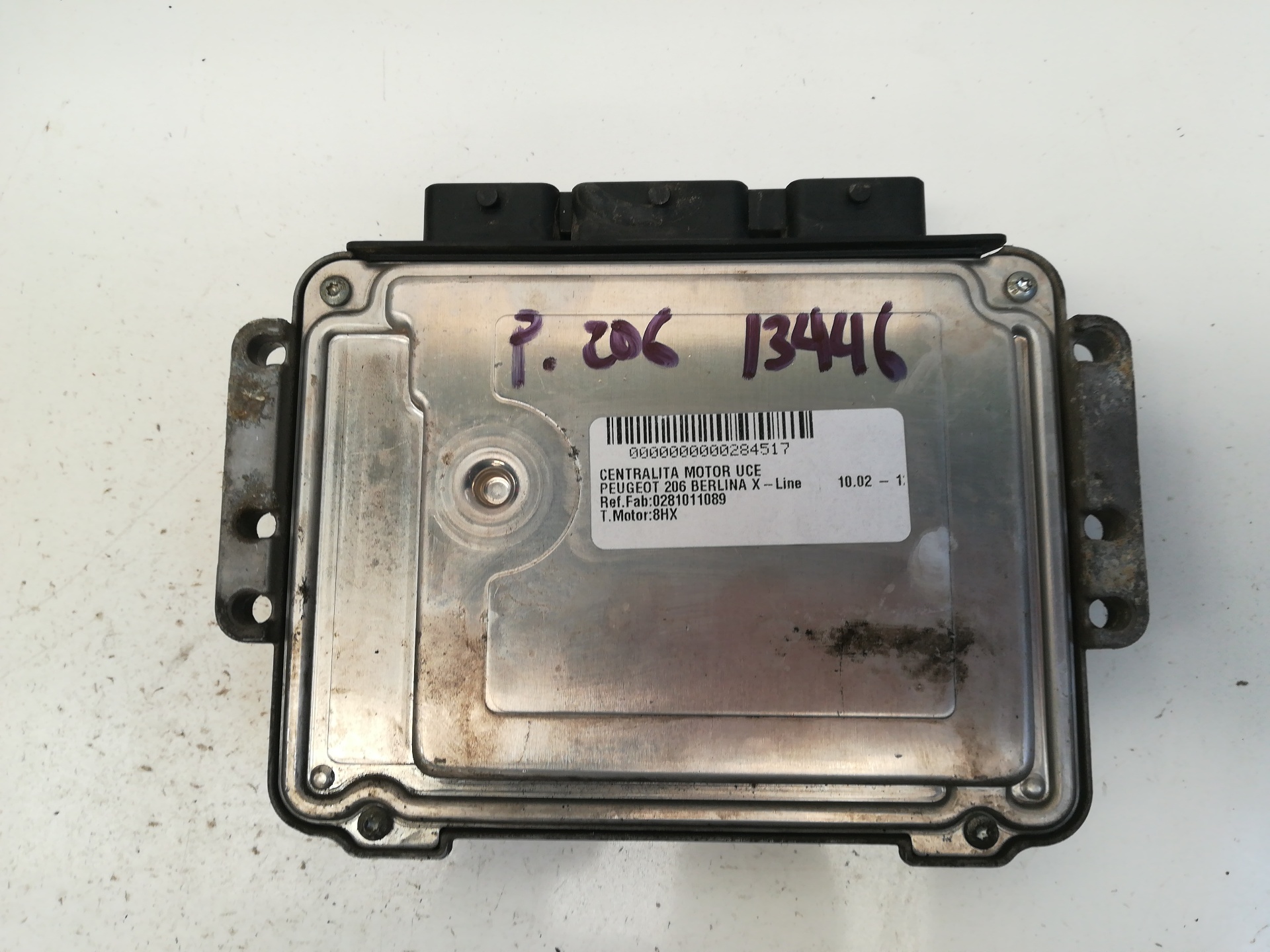 Switchboard engine uce 8HX 0281011089 de Peugeot 206 hatchback (2a/c) 2006-2007 68 CV - pieza usada