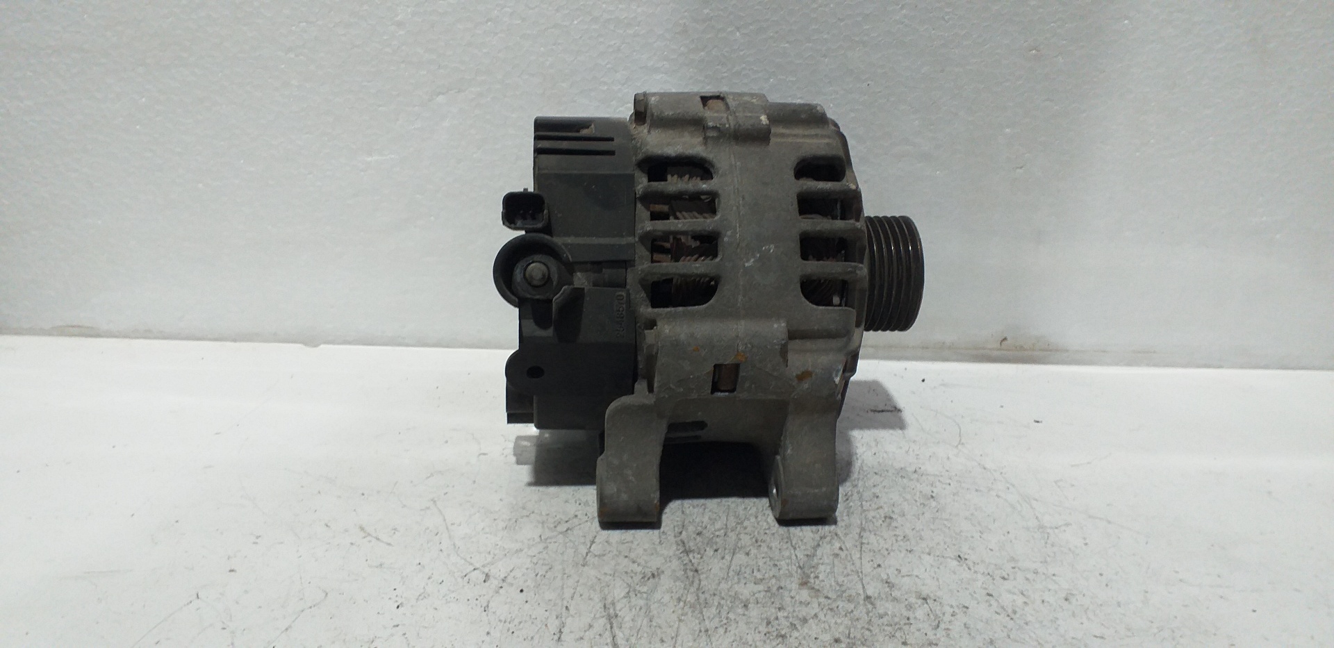 Alternador 9642879680 de Citroen C3 2003-2011 - pieza usada
