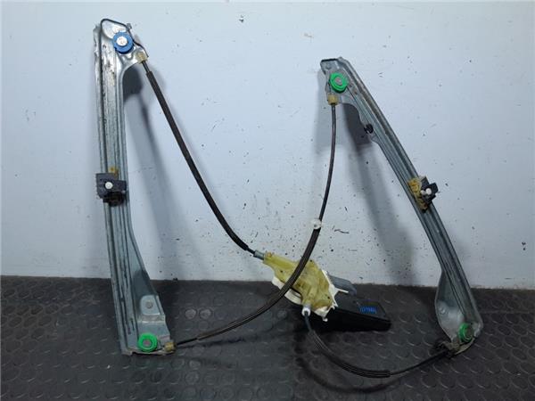 RENAULT Laguna 3 generation (2007-2015) Front Right Door Window Regulator 807300002R 26257297