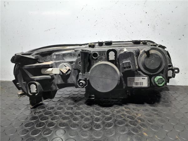 VOLVO XC70 2 generation (2000-2007) Front Left Headlight 30698835 26257274