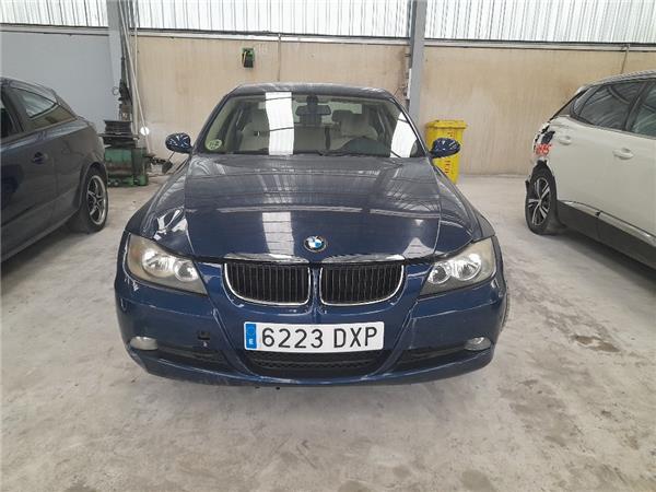 BMW 3 Series E90/E91/E92/E93 (2004-2013) Oikean takapyörän napa 676158009 25196856