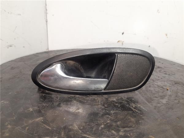 SEAT Leon 2 generation (2005-2012) Front Left Door Interior Handle Frame 5P0837113 25898584