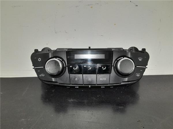 OPEL Insignia A (2008-2016) Climate  Control Unit 13273097 24693472