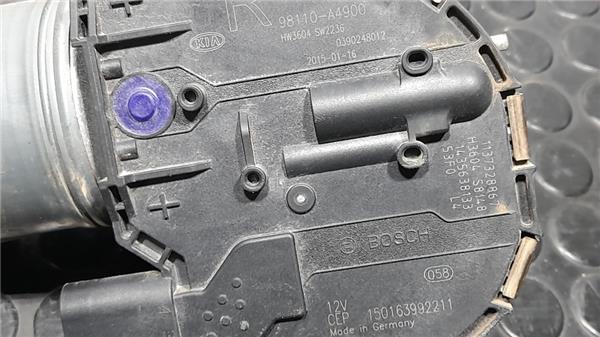 Motor limpia delantero 98100-A4900 de Kia Carens (rp) 2013-0 - pieza usada