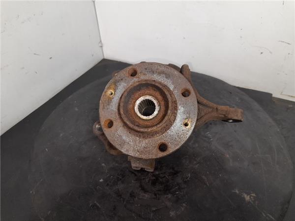 PEUGEOT 1007 1 generation (2005-2009) Front Left Wheel Hub 364691 25196459