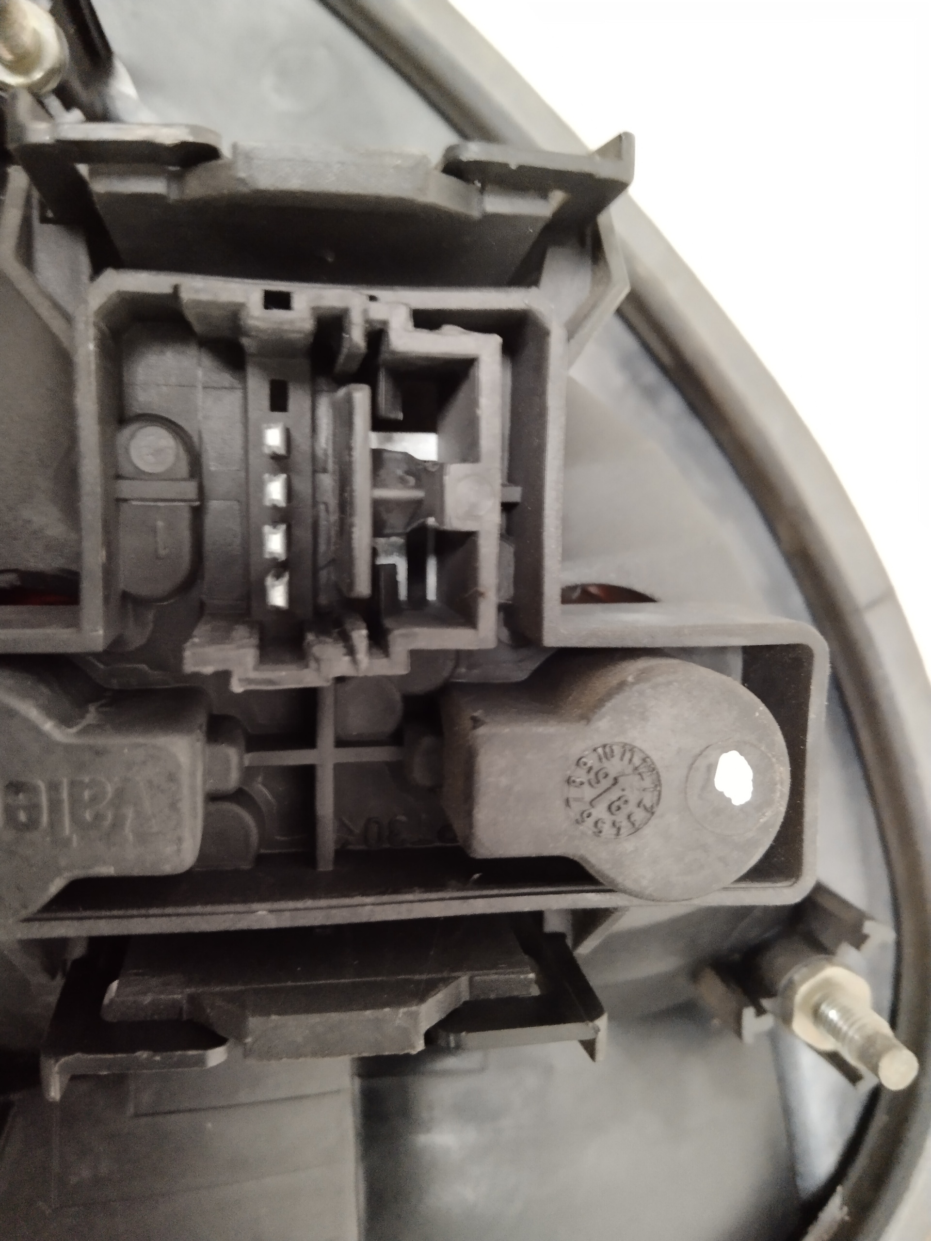 Inner right rear pilot F8Q 7700428053 de Renault Megane i 1999-2000 - pieza usada
