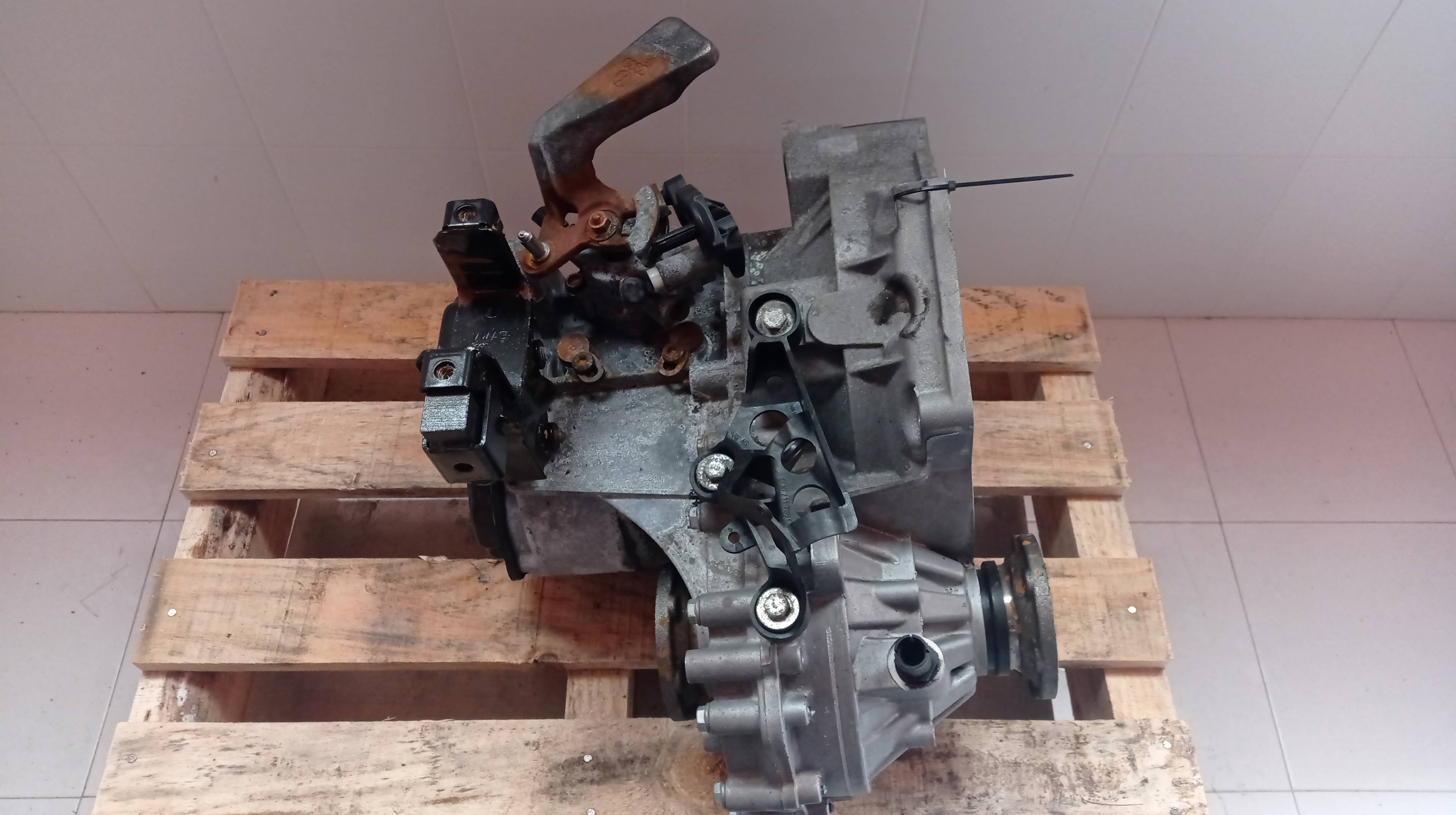 SEAT Ibiza 4 generation (2008-2017) Gearbox KFK 23758939