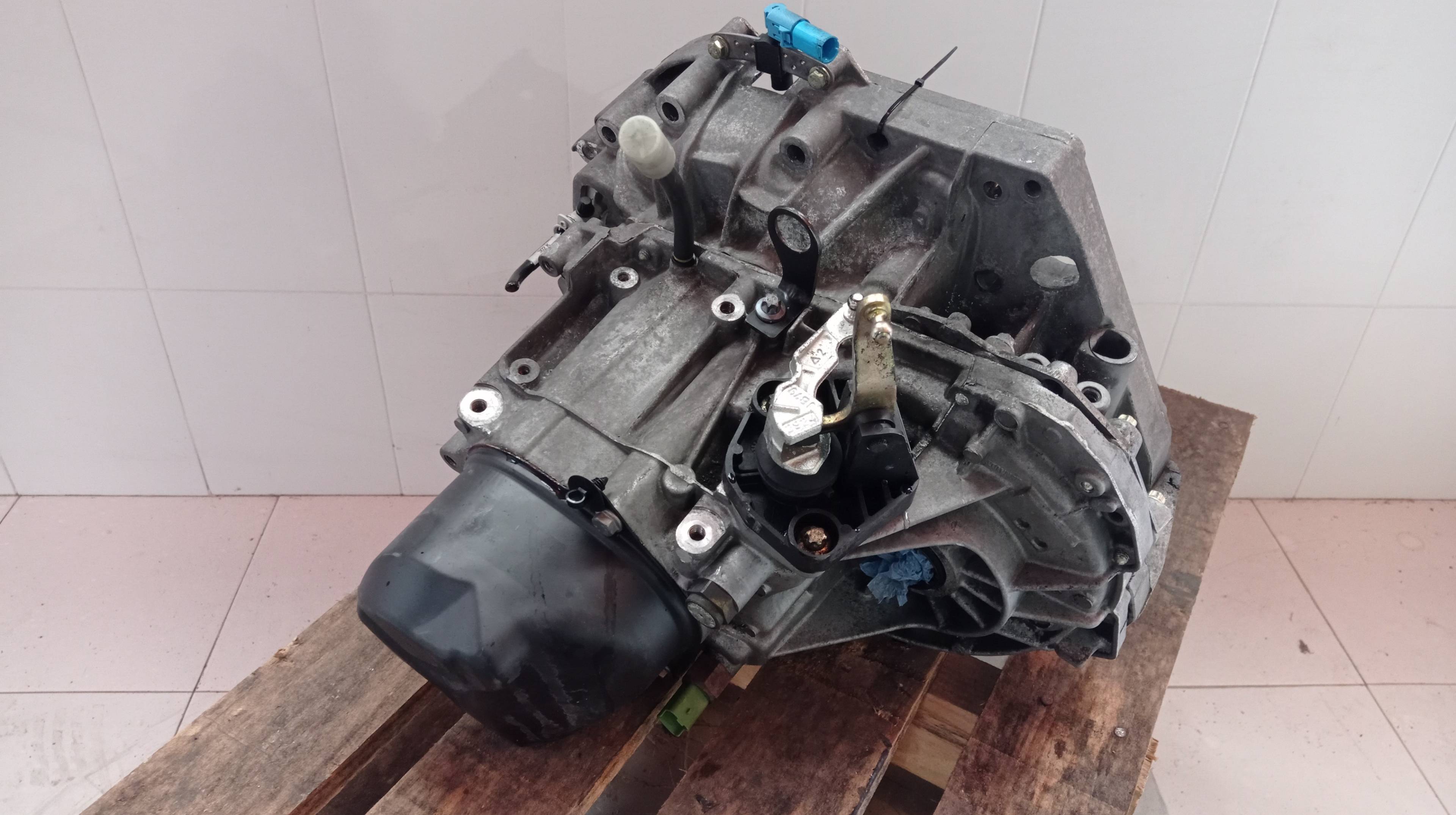 RENAULT Megane 2 generation (2002-2012) Gearbox JH3143 23759236