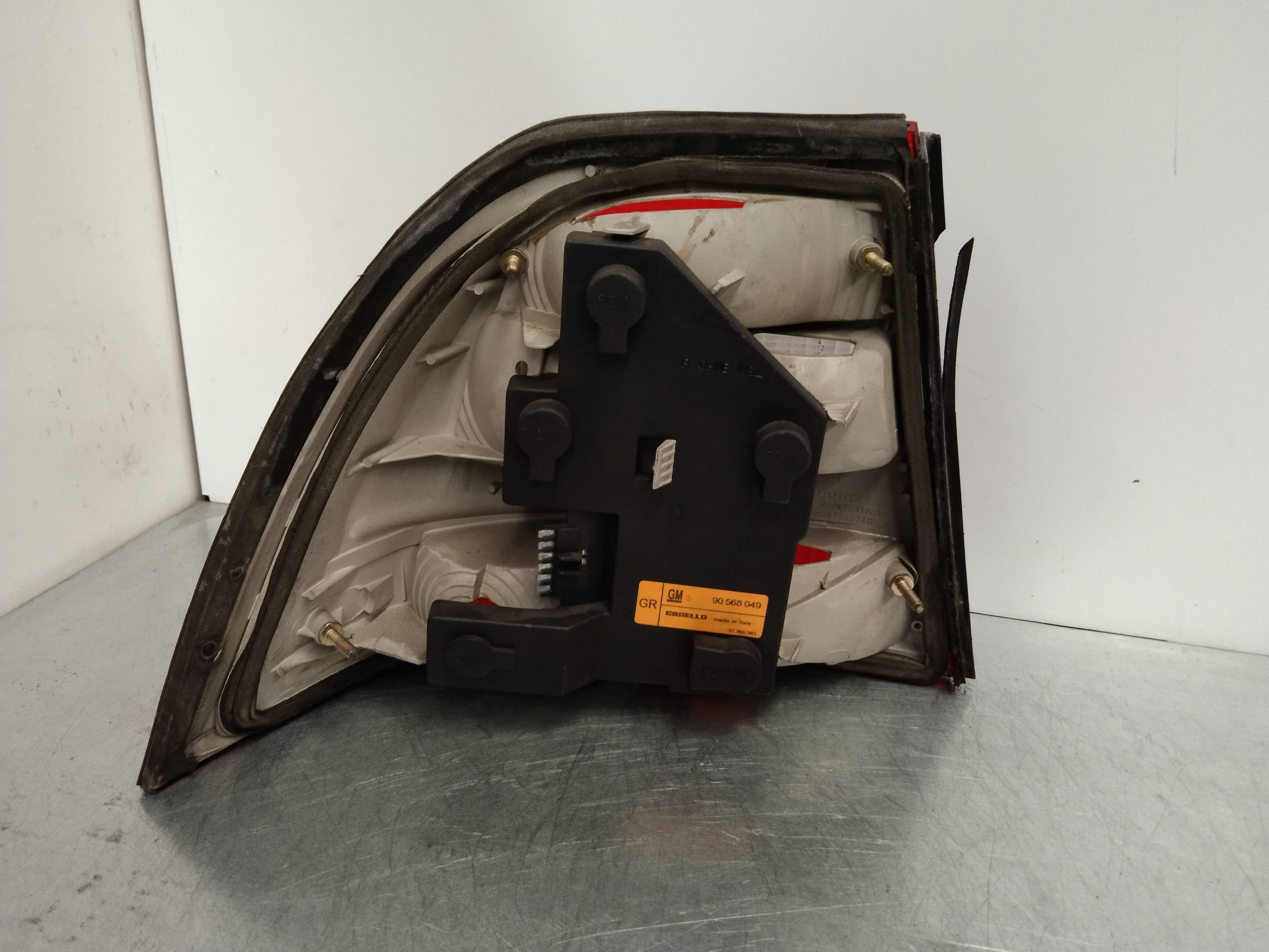 Scheinwerfer hinten rechts X20DTL 90568049 de Opel Vectra b (j96) 1995-2002