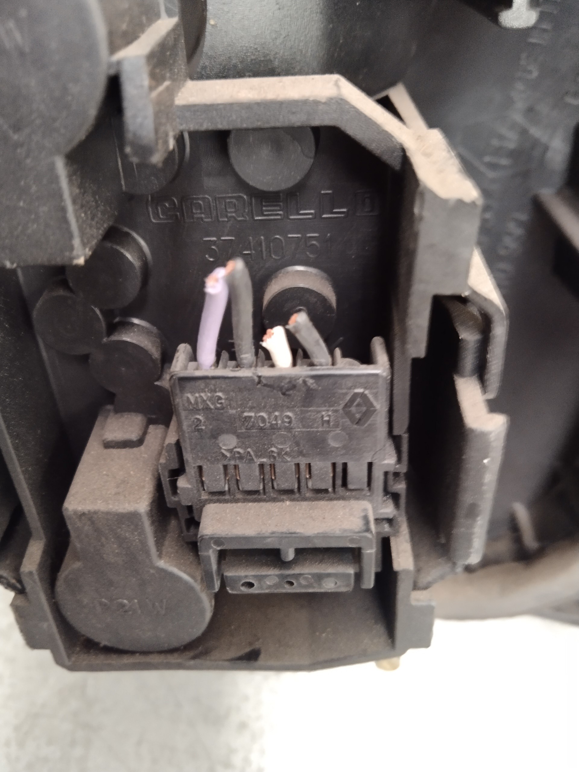 Fanale posteriore sinistro interno K7M 7700838530 de Renault Megane i 1996-1999 - pieza usada