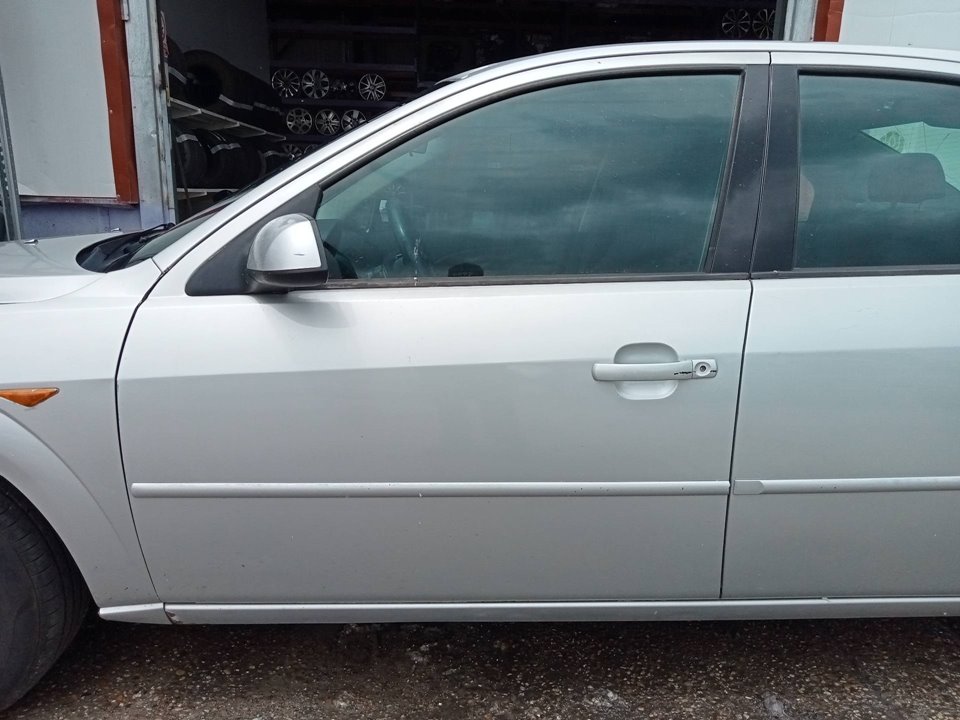 FORD Mondeo 3 generation (2000-2007) Vänster främre dörr P1S71F20125AZ 25041147