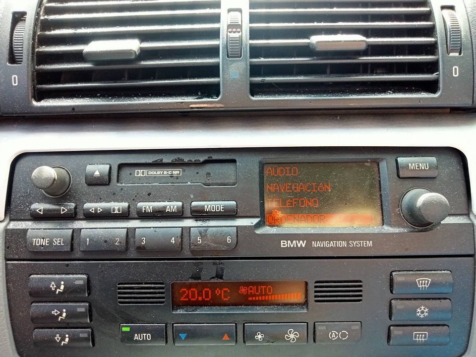 BMW 3 Series E46 (1997-2006) Αναπαραγωγή μουσικής με GPS 25023565
