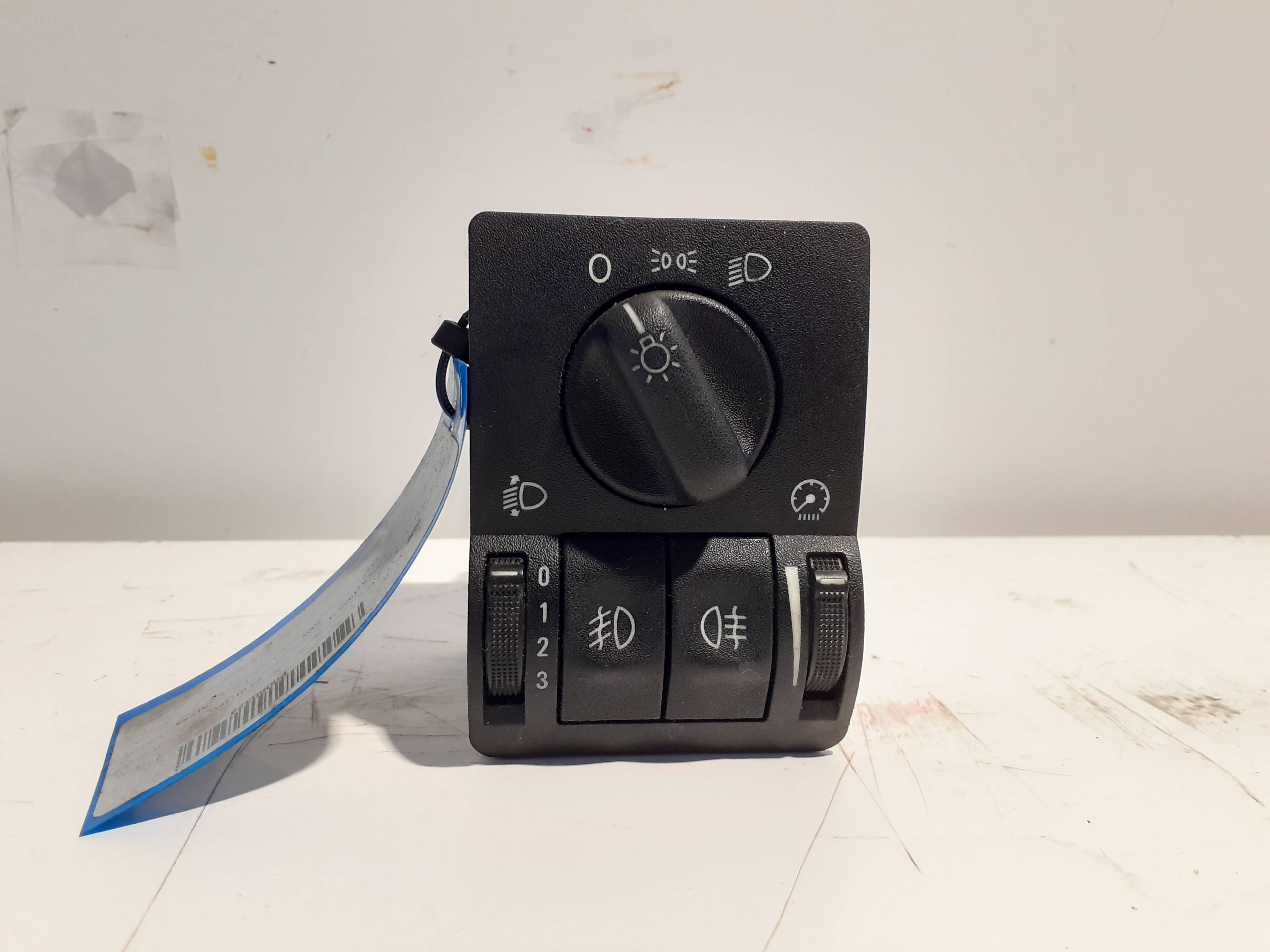 OPEL Corsa B (1993-2000) Headlight Switch Control Unit 09133249, 09133249 20853741