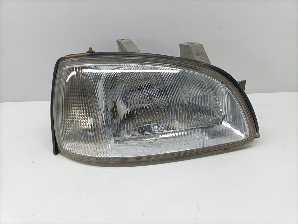 RENAULT Clio 1 generation (1990-1998) Priekinis dešinys žibintas 67724289 25040044