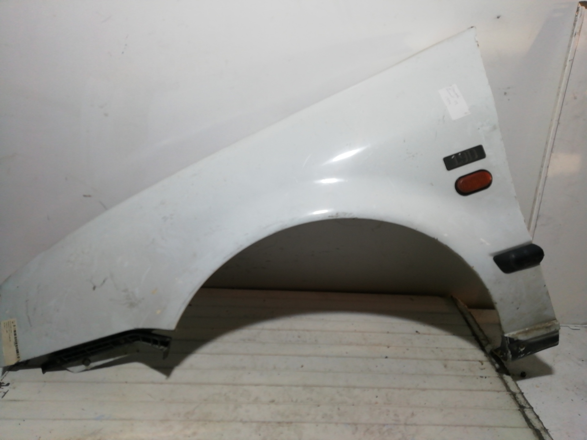 RENAULT 19 1 generation (1988-1992) Front Left Fender BLANCO 23584761