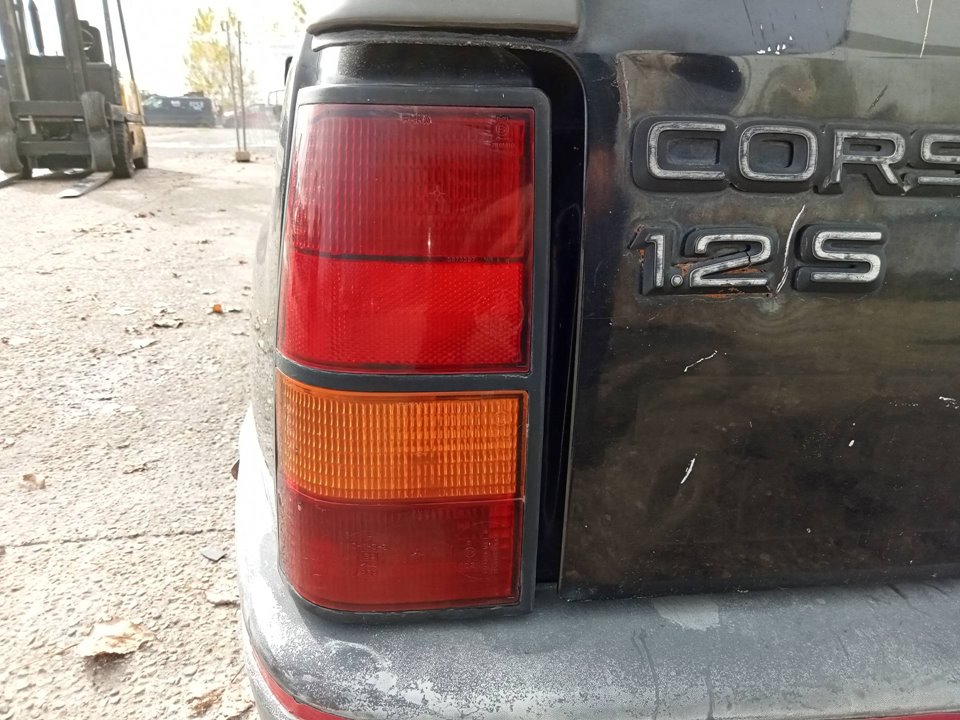 OPEL Corsa A (1982-1993) Rear Left Taillight 25040119