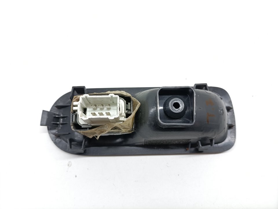 RENAULT Megane 2 generation (2002-2012) Кнопка стеклоподъемника задней правой двери 156015540 23628940