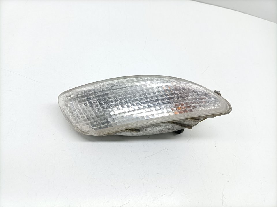 TOYOTA 75 1 generation (1999-2005) Indicator semnalizare stânga față 2BA236039 20854889