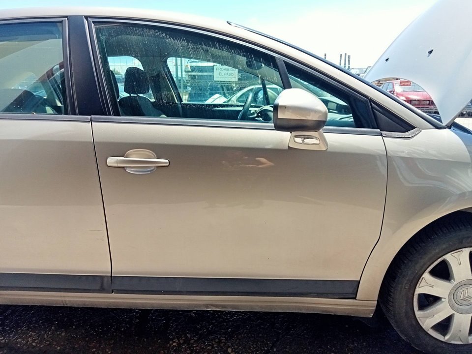 CITROËN C4 1 generation (2004-2011) Priekšējās labās durvis 9004W4 25113985