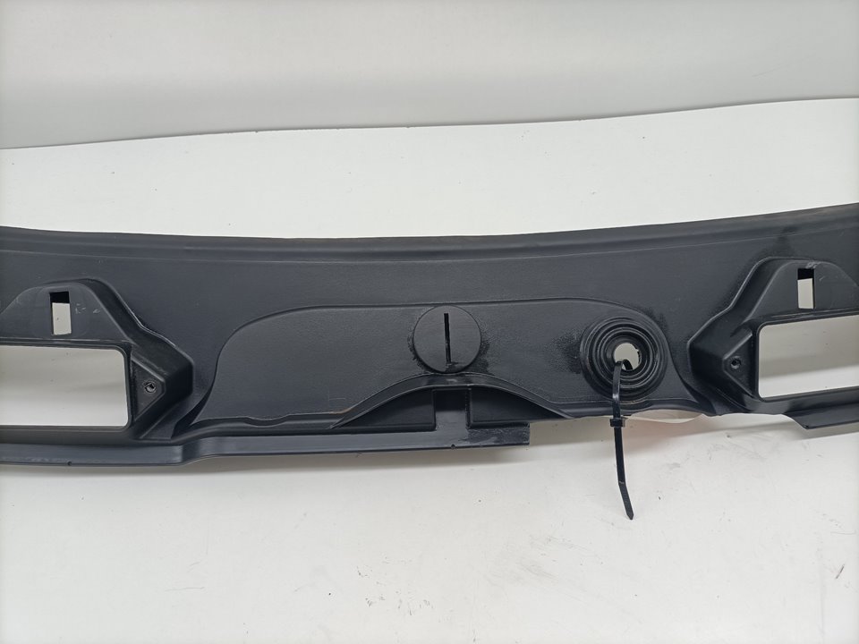 BMW 3 Series E90/E91/E92/E93 (2004-2013) Other part 15677210 23626666