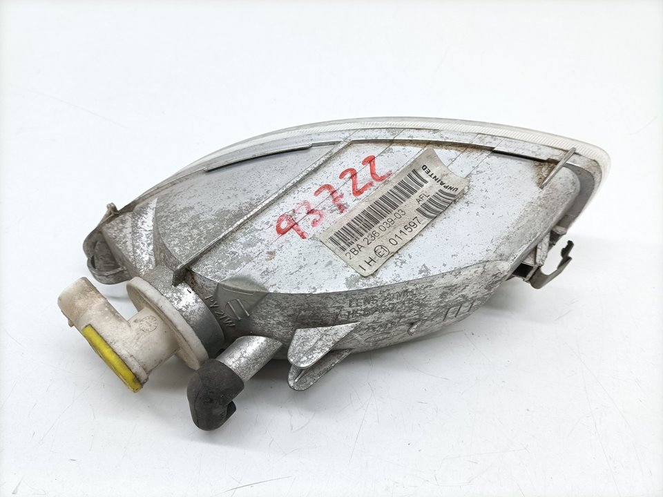 TOYOTA 75 1 generation (1999-2005) Indicator semnalizare stânga față 2BA236039 20854889