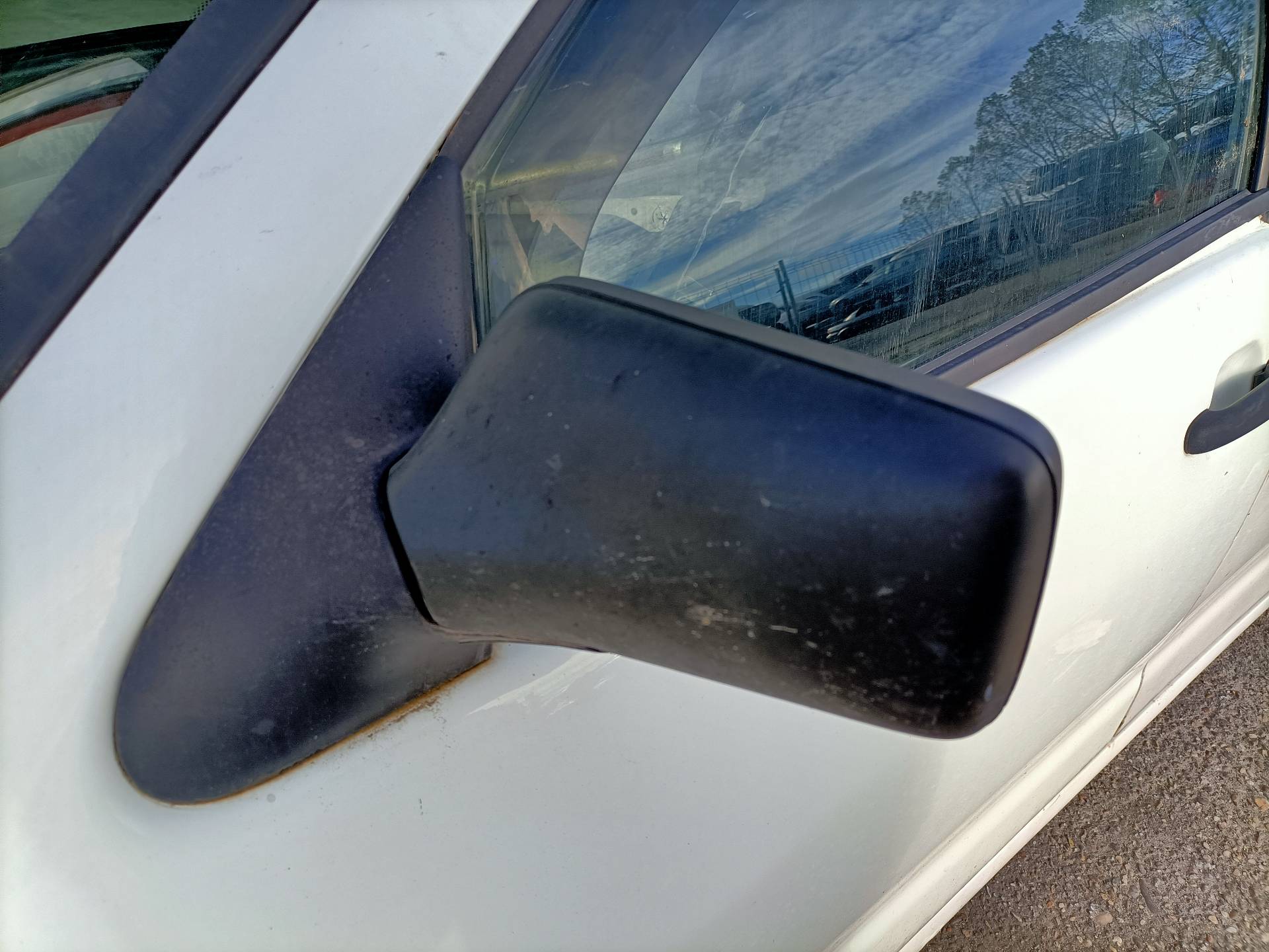 NISSAN Cordoba 1 generation (1993-2003) Left Side Wing Mirror 6K1857507A 20861849