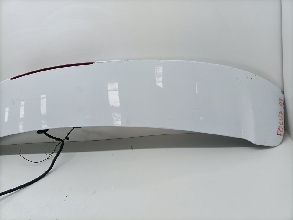 FORD Focus 2 generation (2004-2011) Spoiler hayon 8M51A44210A 25041174