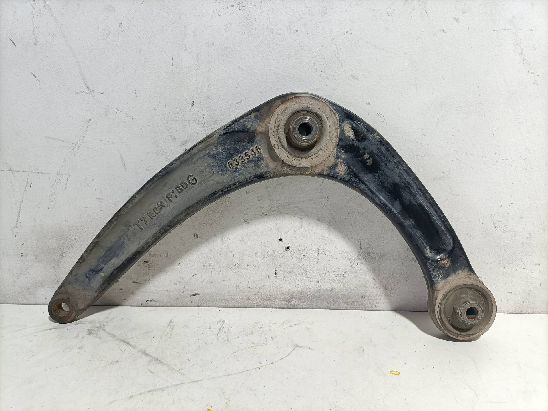 VOLKSWAGEN 308 T7 (2007-2015) Front Left Arm 833548, 833548 20867747