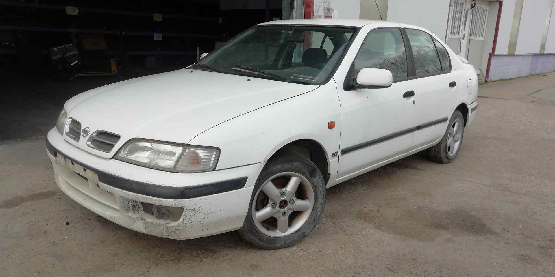 FORD Primera P11 (1996-2002) Høyre foran dør 801002J036 20859058