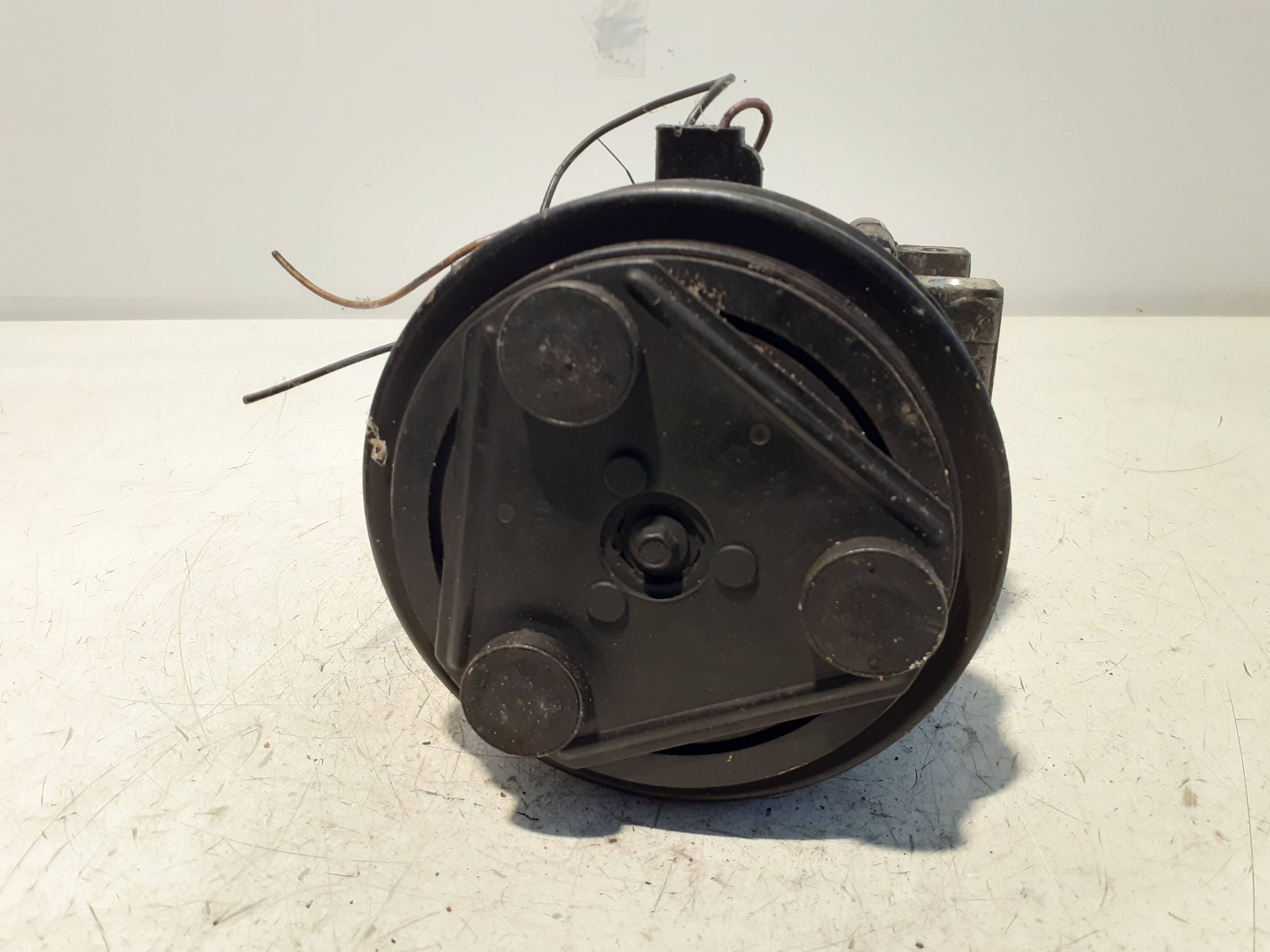 FORD Ka 1 generation (1996-2008) Air Condition Pump 19D629AB, 19D629AB, 19D629AB 20847213