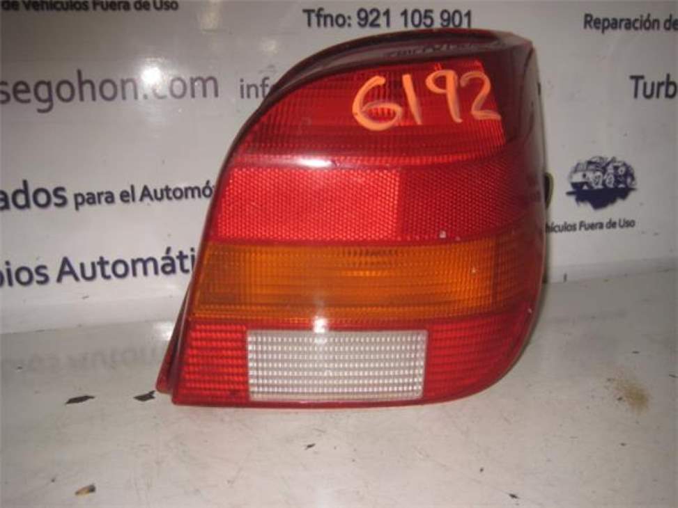 FORD Rear Right Taillight Lamp 89FG13N004AA, 89FG13N004AA 20852518