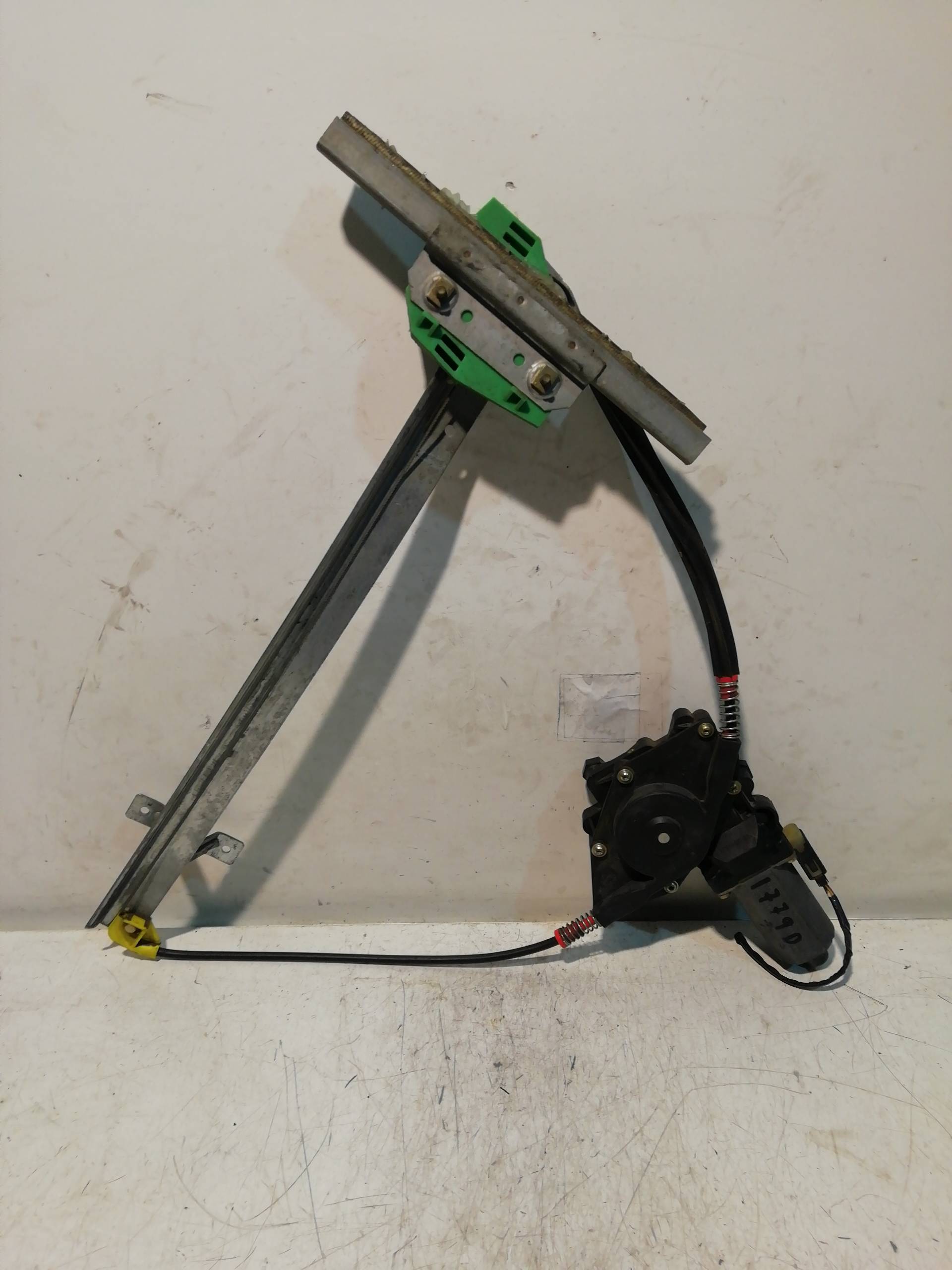 FORD Ka 1 generation (1996-2008) Front Right Door Window Regulator 0130821683,0130821683 20846708