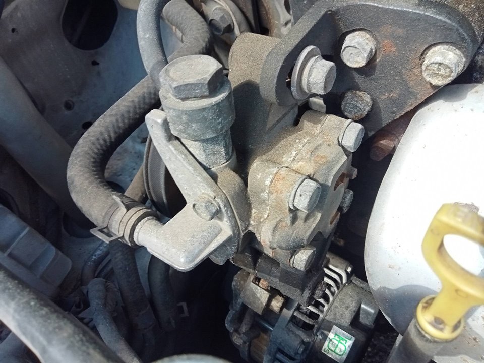 HYUNDAI Lantra J2 (1995-2000) Power Steering Pump 25040842