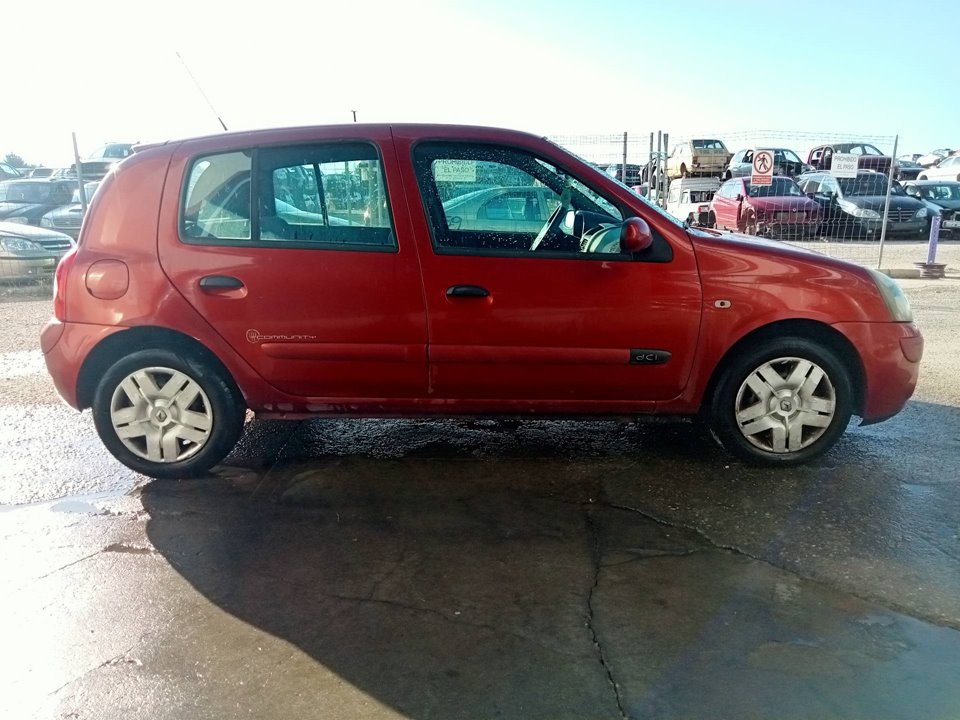 RENAULT Clio 3 generation (2005-2012) Бампер передний 7701476554 25942568